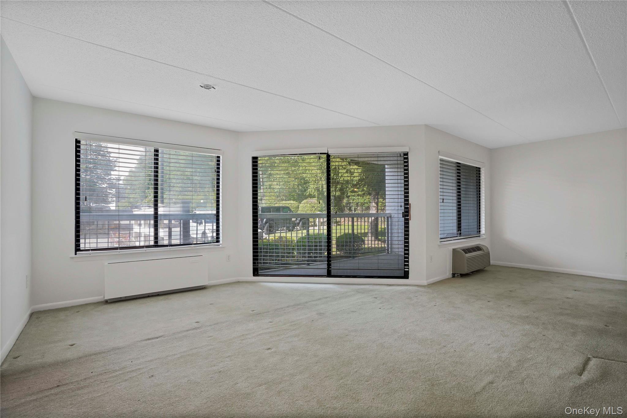 500 High Point Drive, Unit 403 photo 14