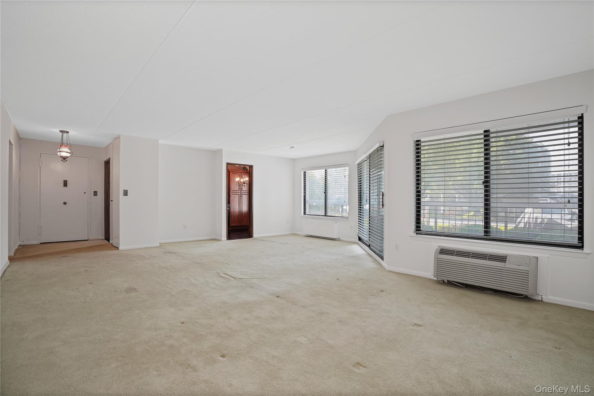 500 High Point Drive, Unit 403 photo 16