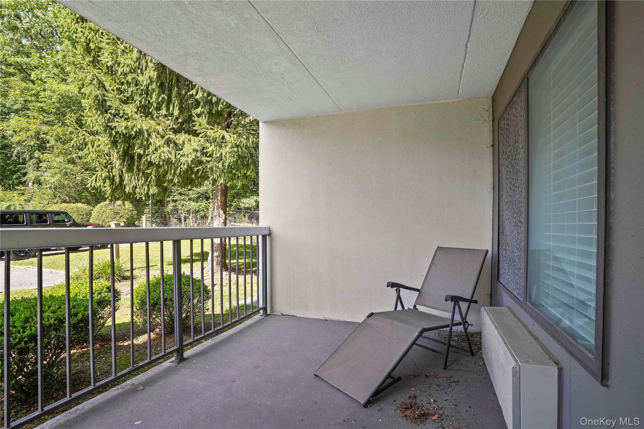 500 High Point Drive, Unit 403 photo 28