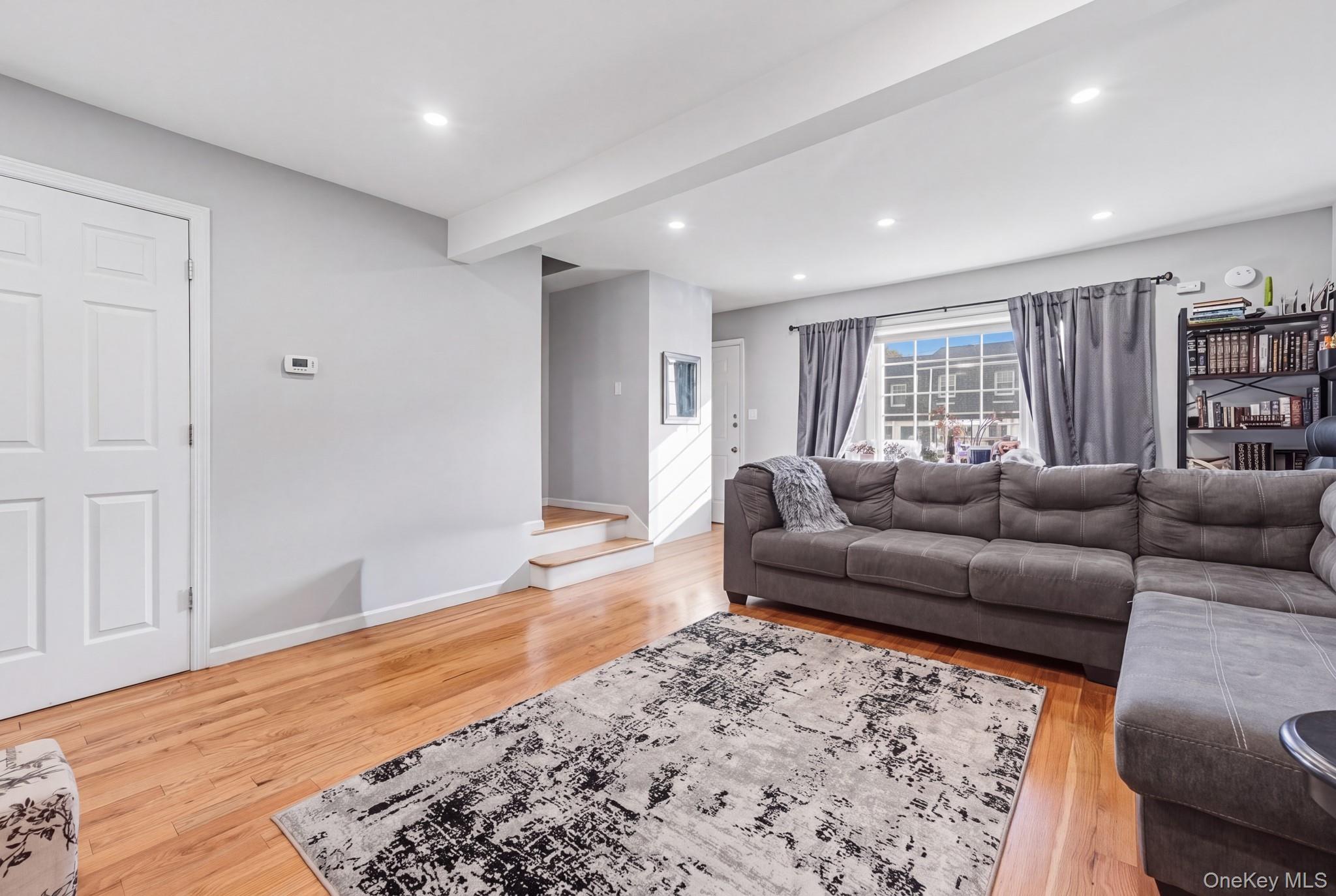 42 Gladys Drive – For Sale photo 3