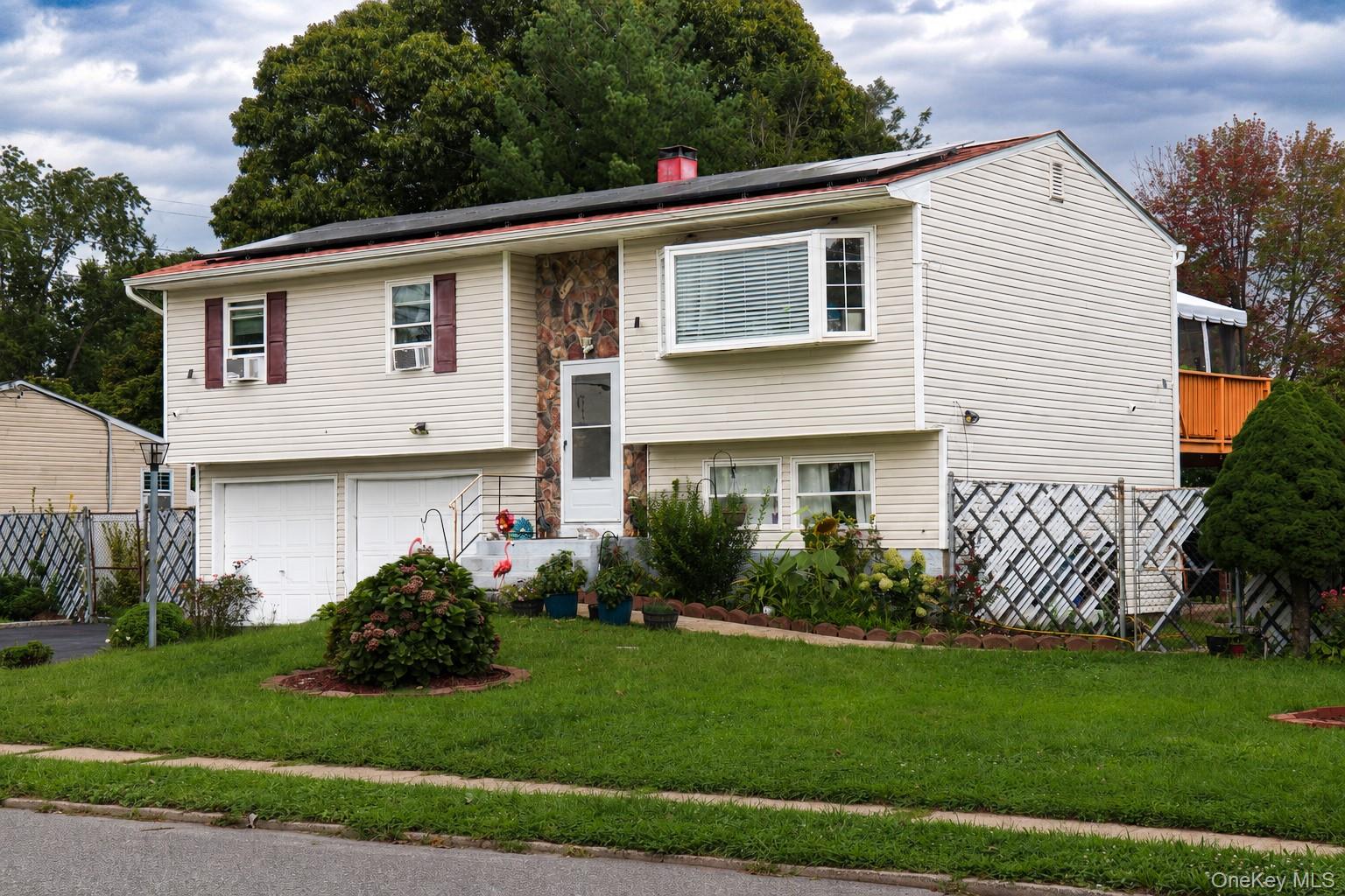 37 Island Ave – For Sale