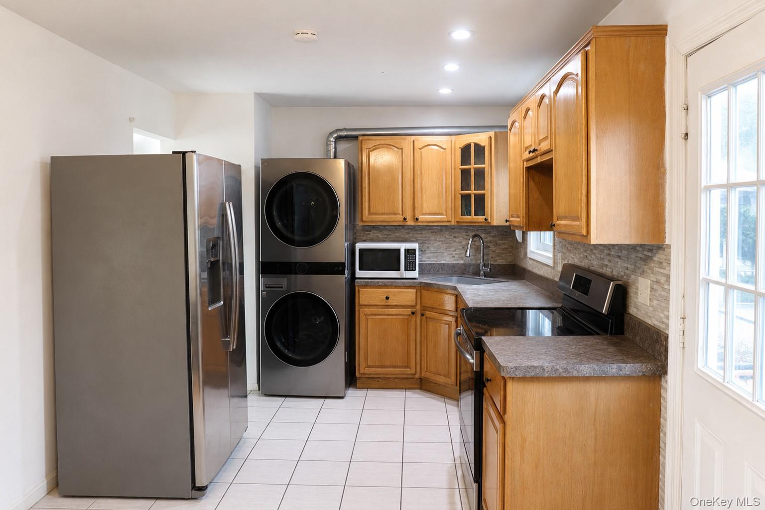 37 Island Ave – For Sale photo 5