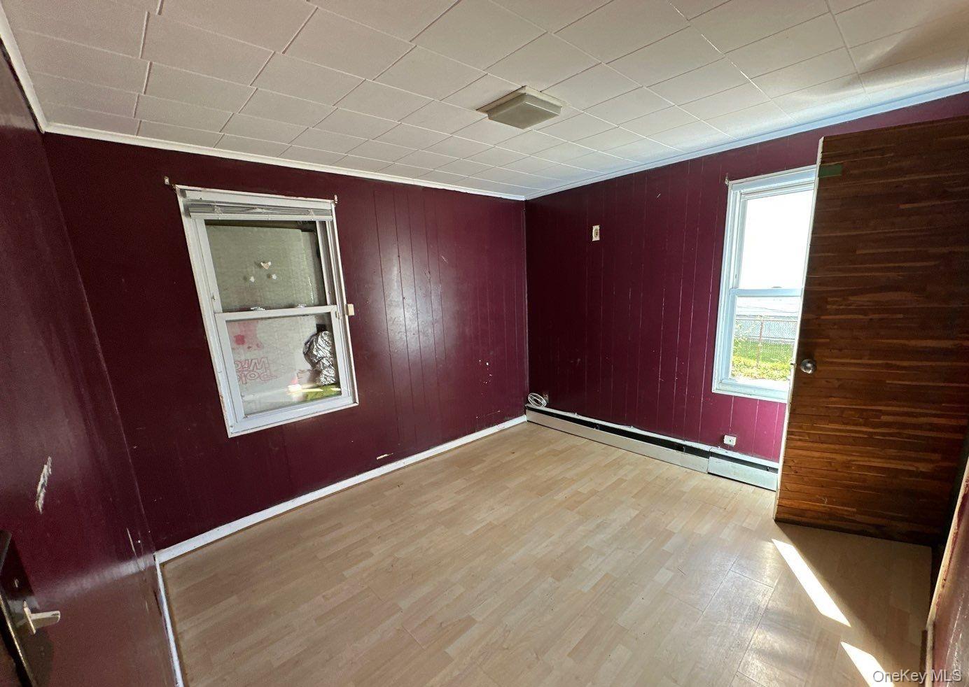 184 Suffolk Avenue – For Sale photo 6