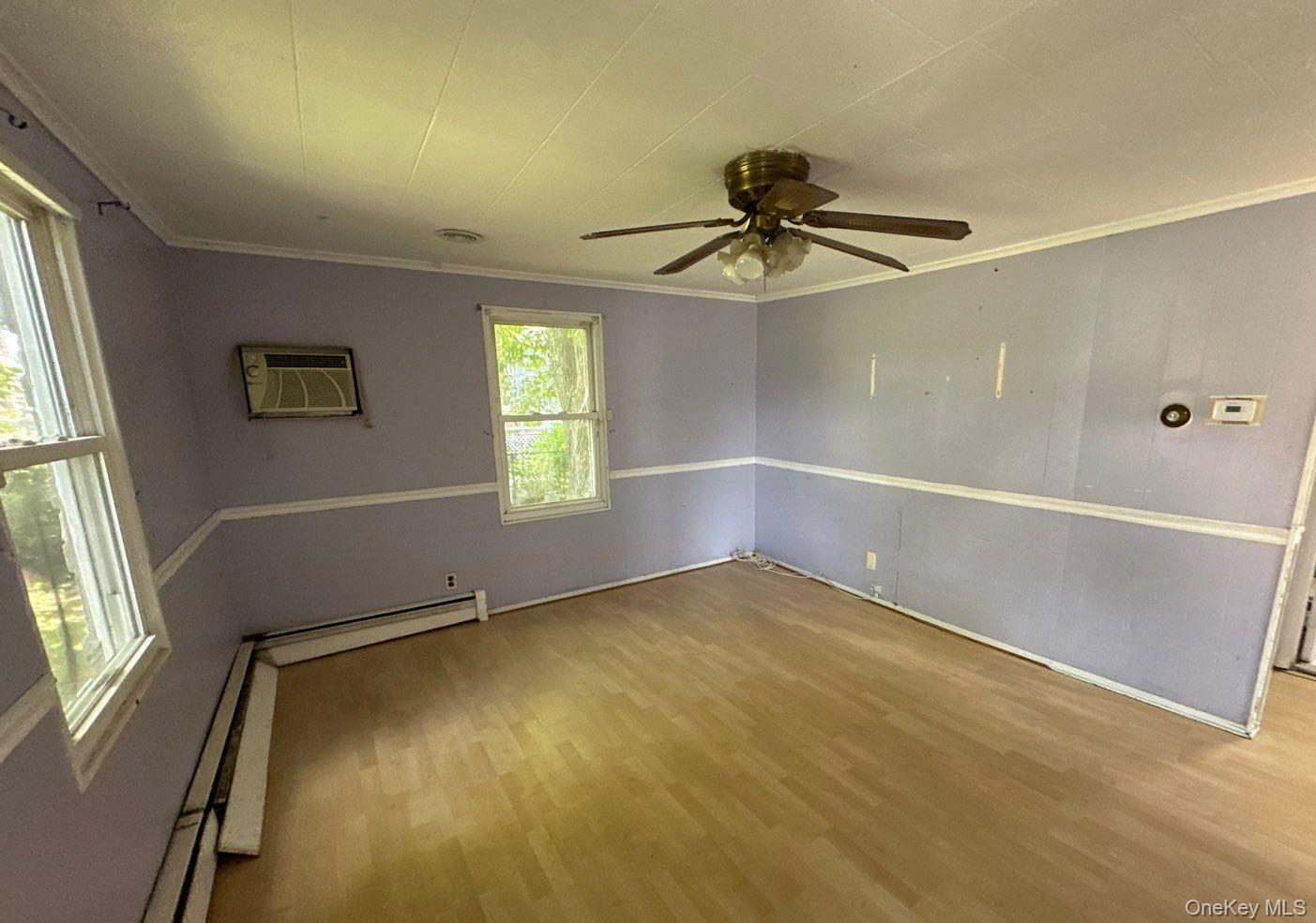 184 Suffolk Avenue – For Sale photo 2