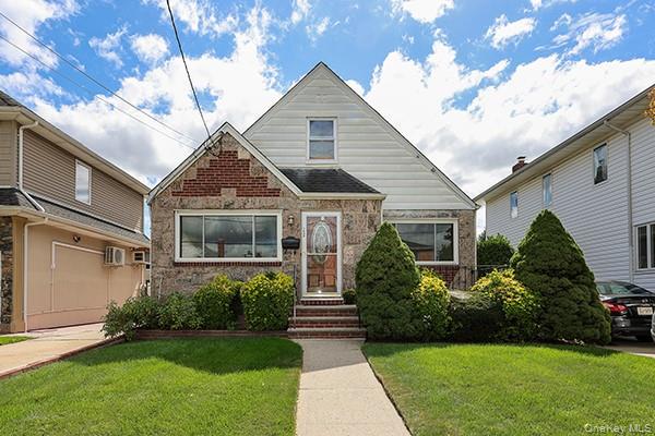 1408 Lowell Avenue – For Sale photo 4
