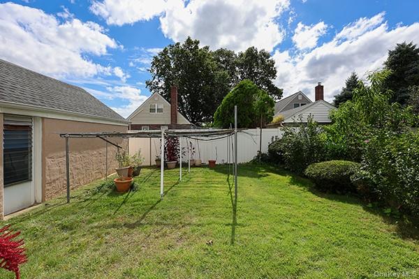 1408 Lowell Avenue – For Sale photo 31