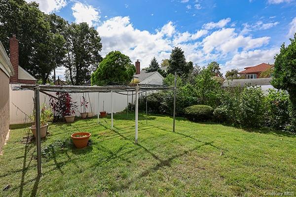 1408 Lowell Avenue – For Sale photo 28