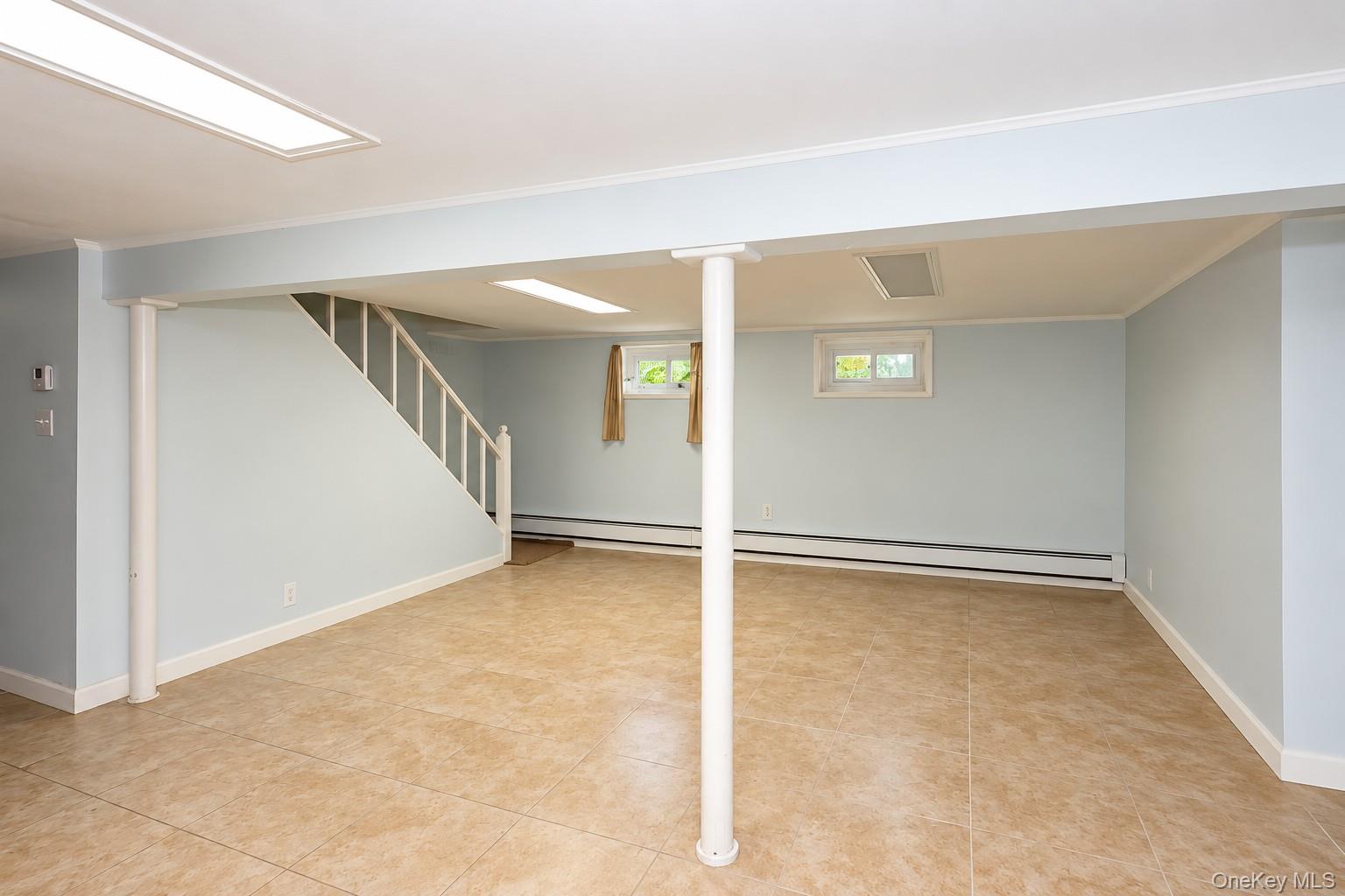 1408 Lowell Avenue – For Sale photo 10