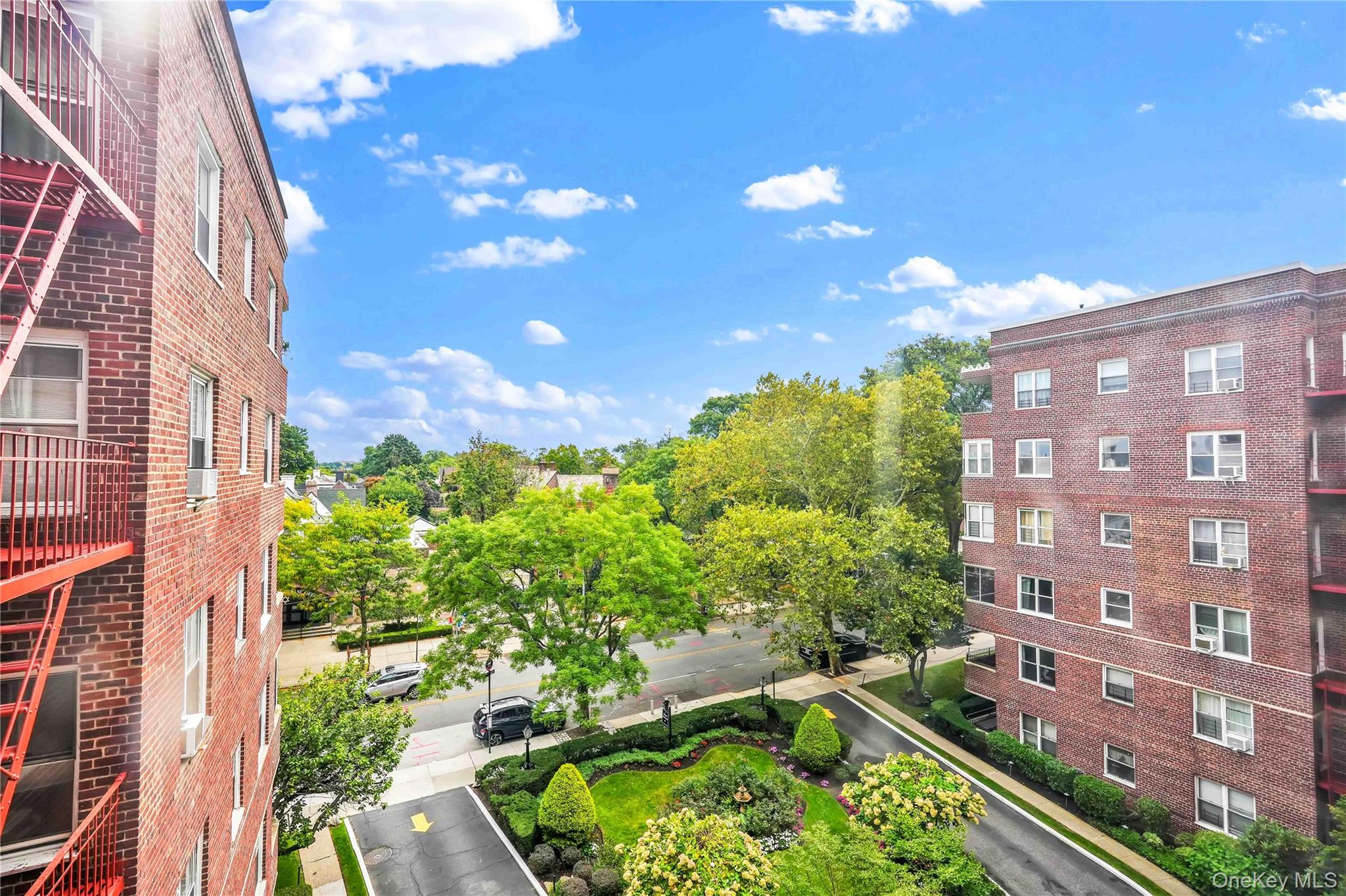 67-38 108th Street, Unit B52 photo 23