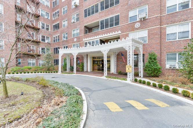 67-38 108th Street, Unit B52