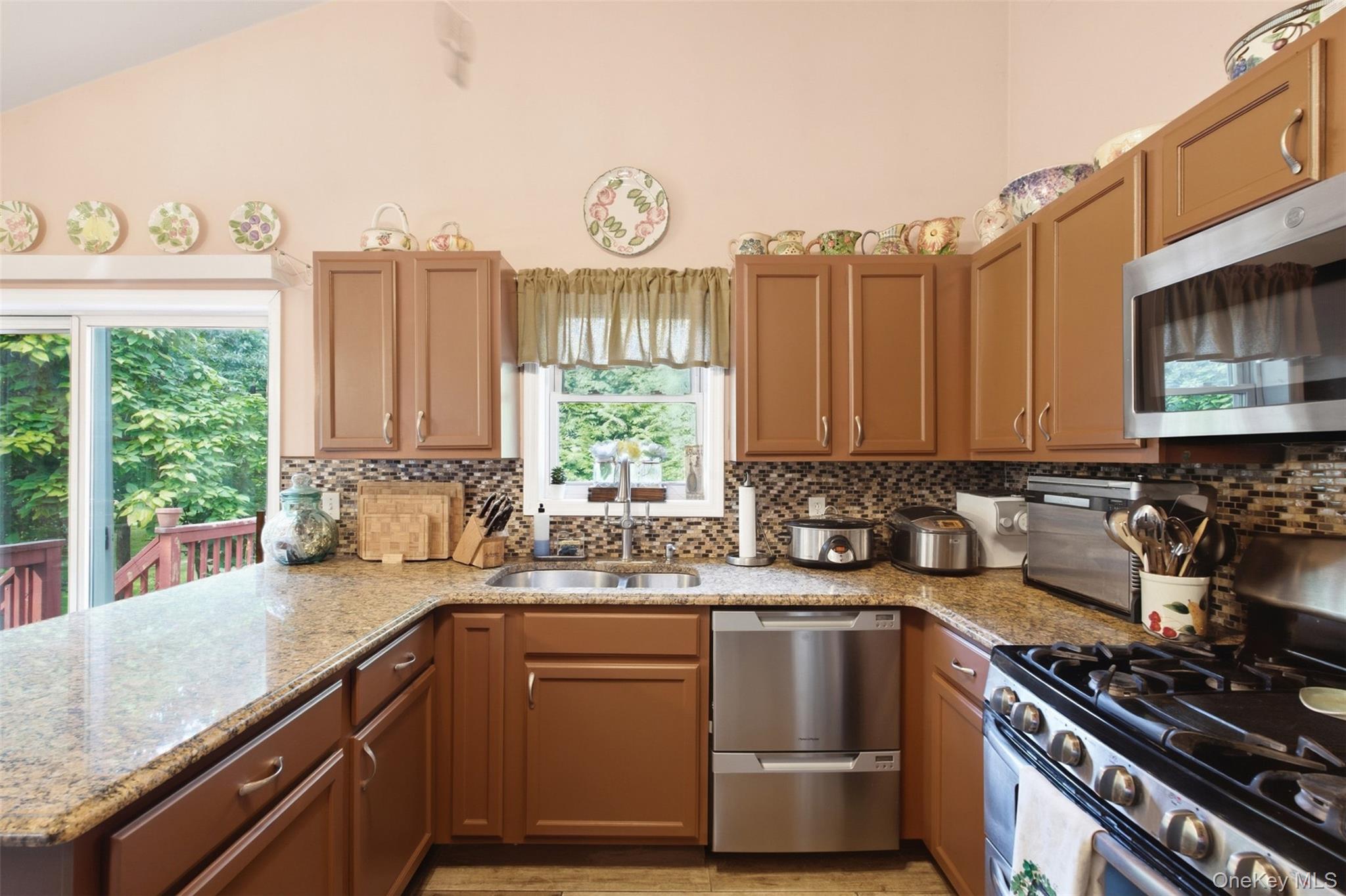 15 Aron Court – For Sale photo 10