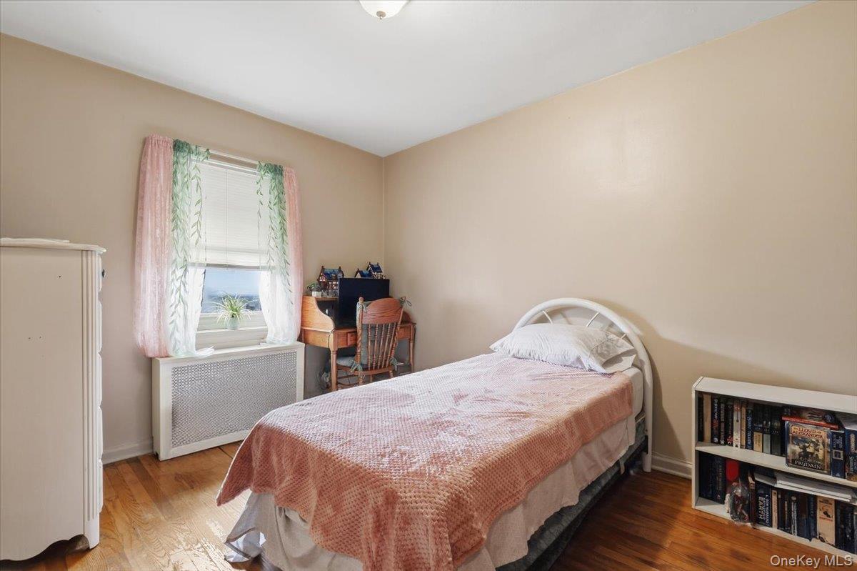 1647 Radcliff Avenue – For Sale photo 12