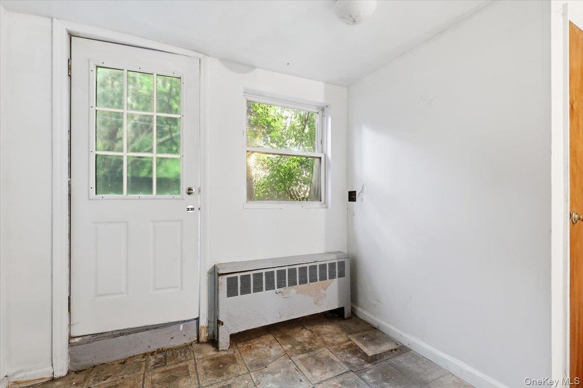 1647 Radcliff Avenue – For Sale photo 14