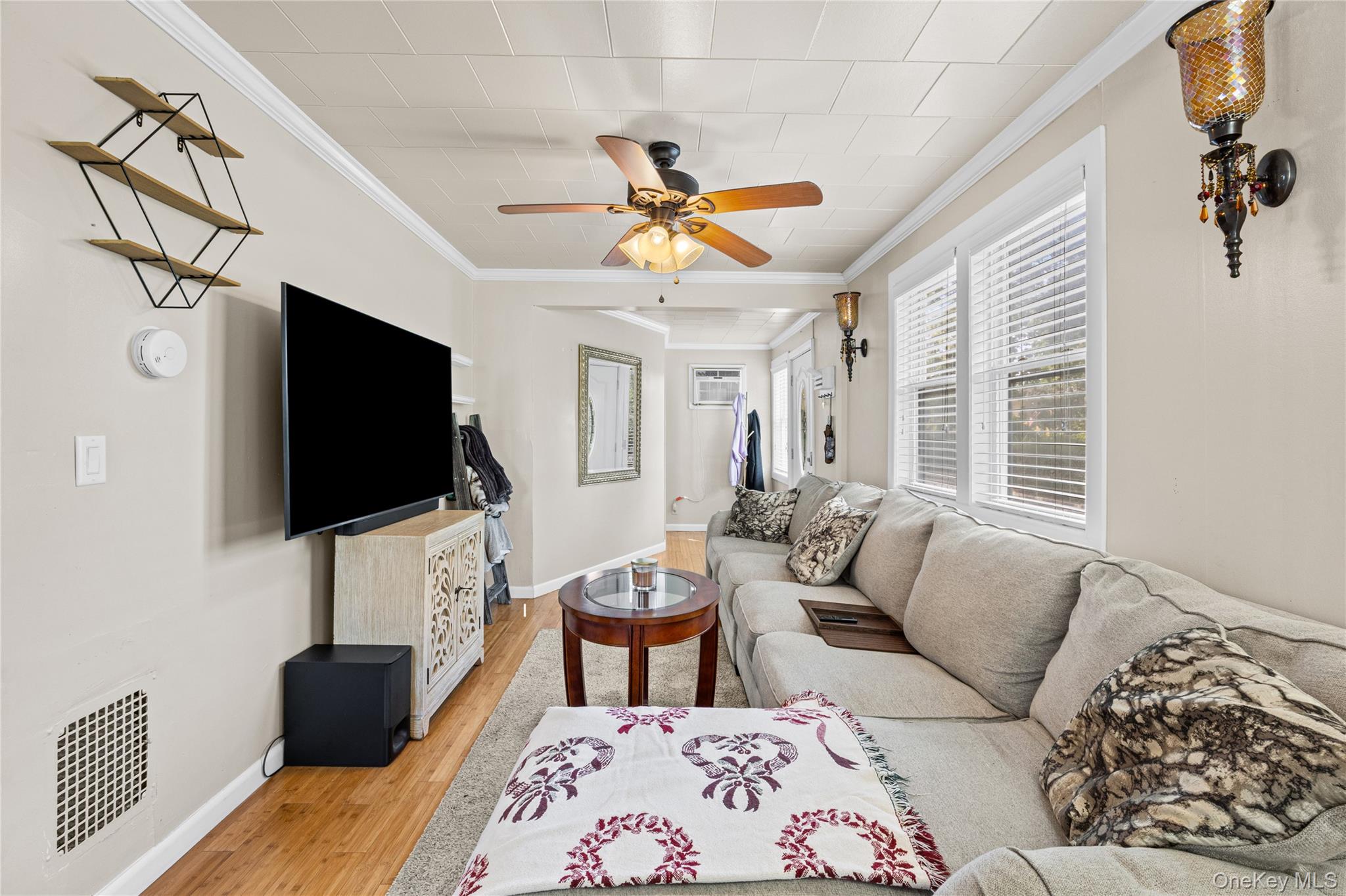 294 Deer Road – For Sale photo 8