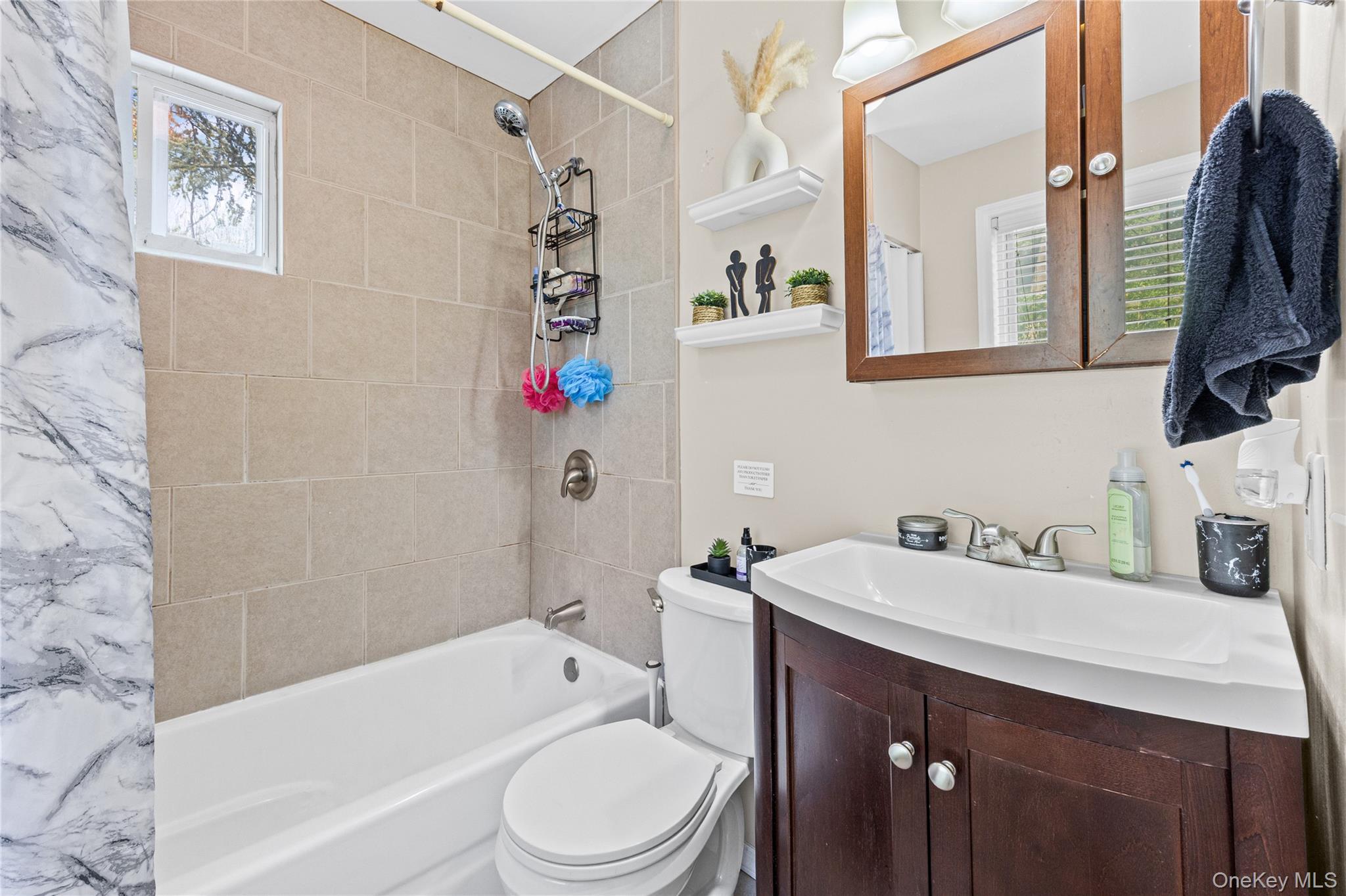 294 Deer Road – For Sale photo 9