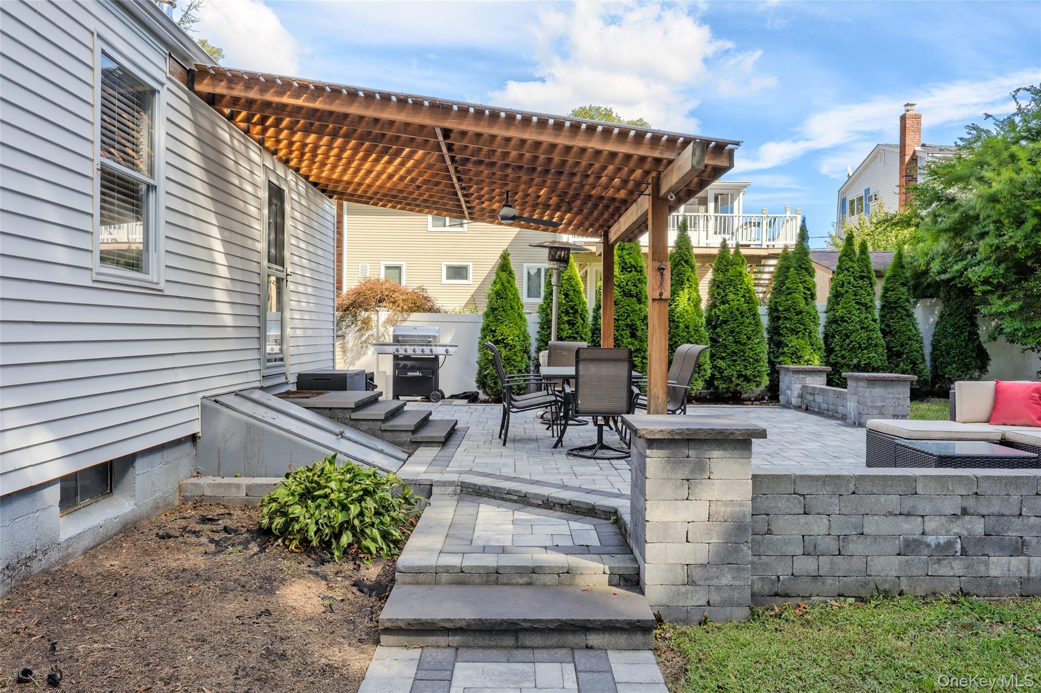 294 Deer Road – For Sale photo 22