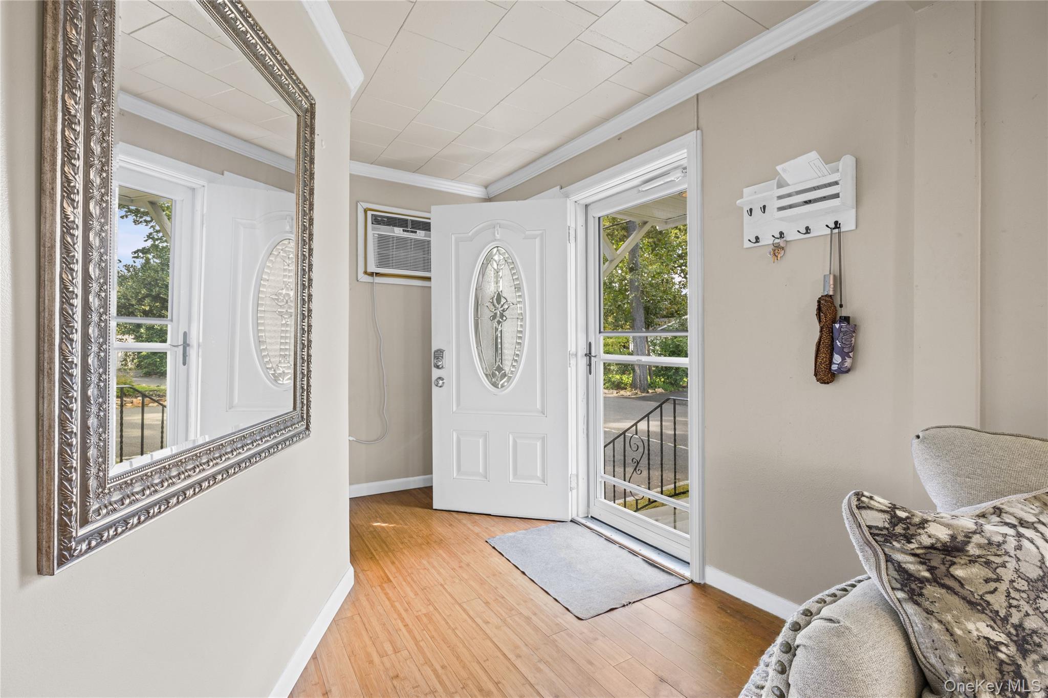 294 Deer Road – For Sale photo 4