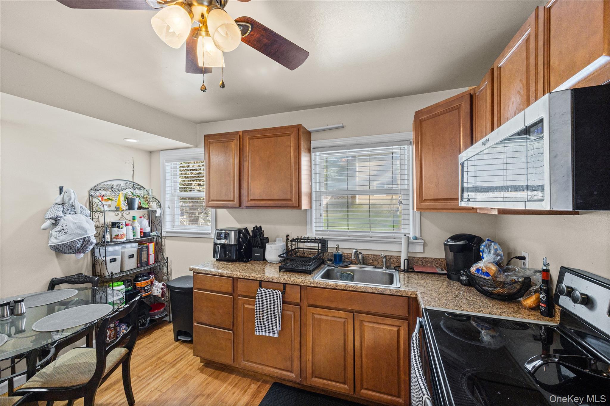 294 Deer Road – For Sale photo 14