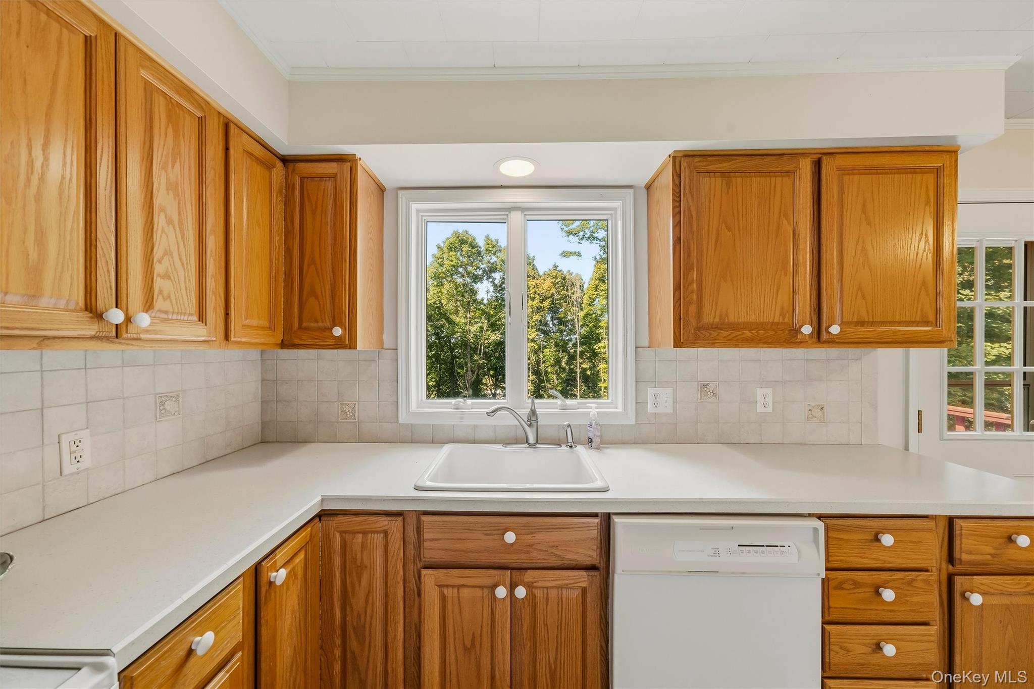22 Sunrise Heights – For Sale photo 14