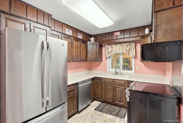 51 Leslie Road – For Sale photo 12
