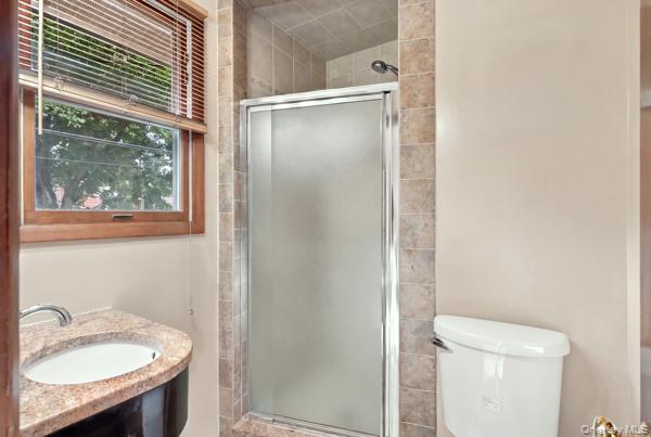 51 Leslie Road – For Sale photo 22