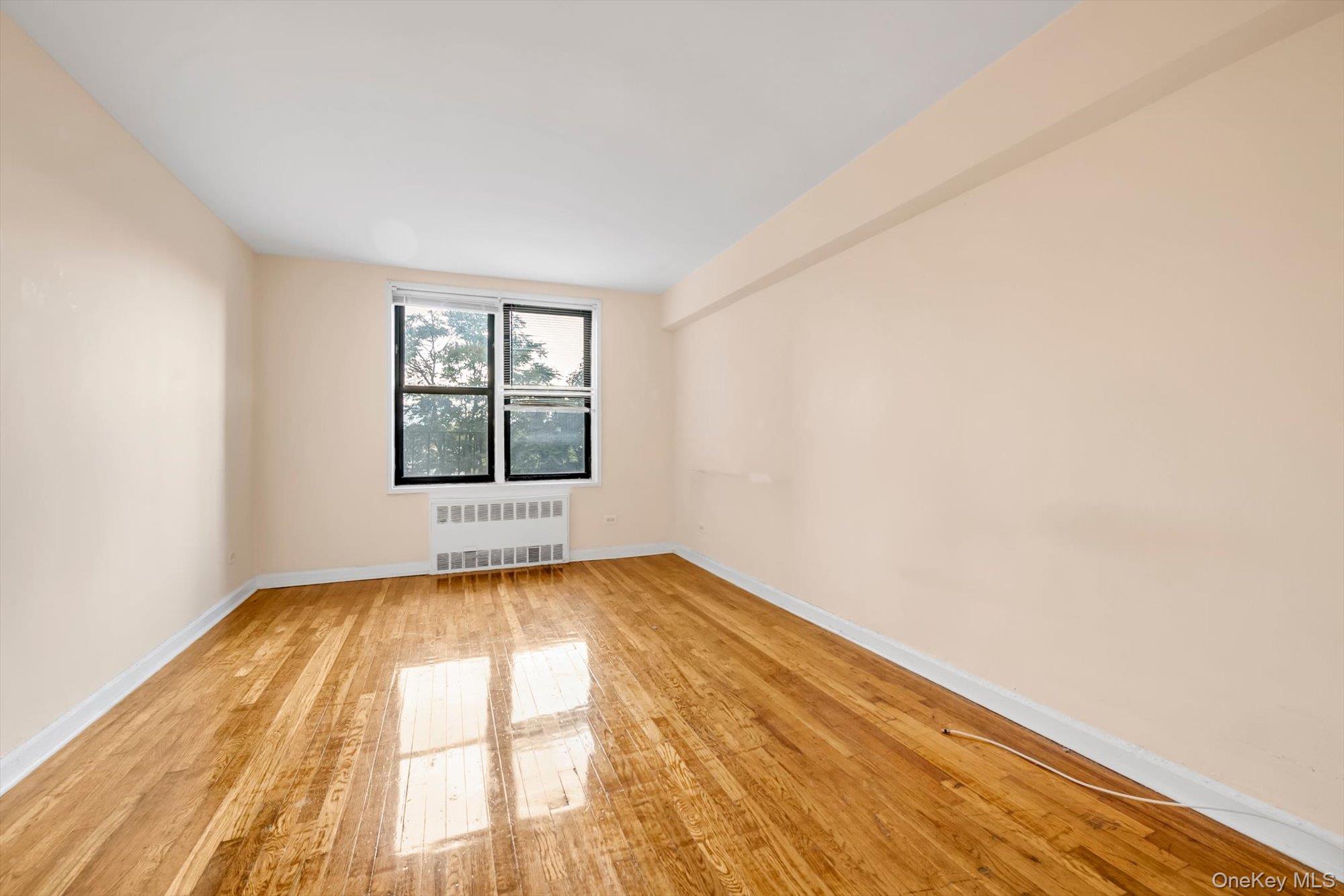 63-09 108 Street, Unit 3S photo 2