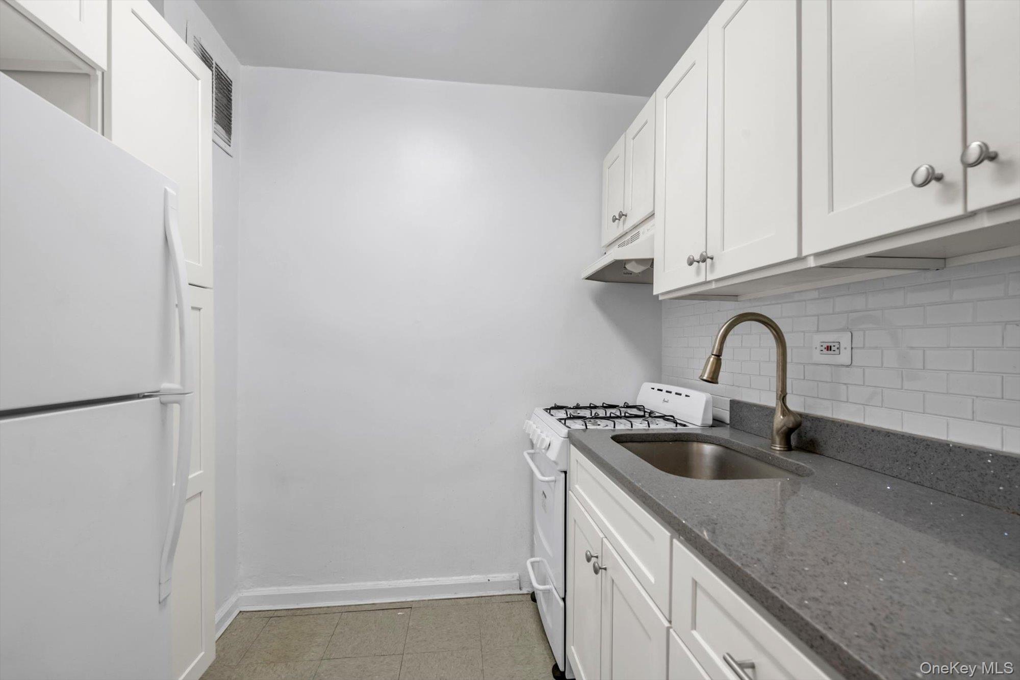 63-09 108 Street, Unit 3S photo 8