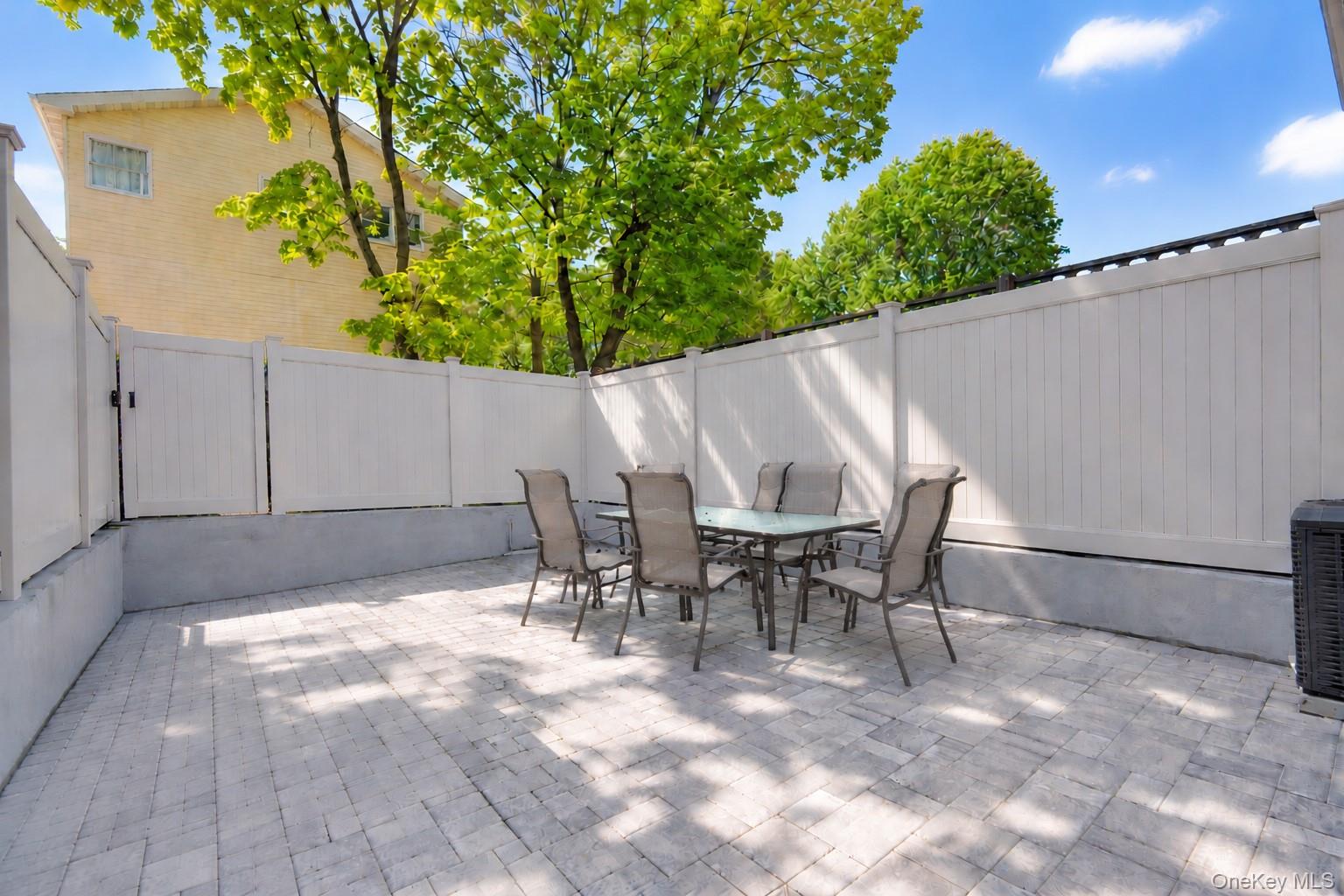 30 Hemlock Court – For Sale photo 31