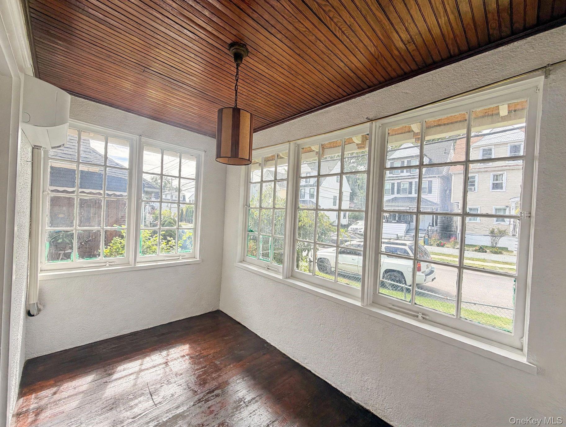 421 Union Avenue – For Sale photo 3