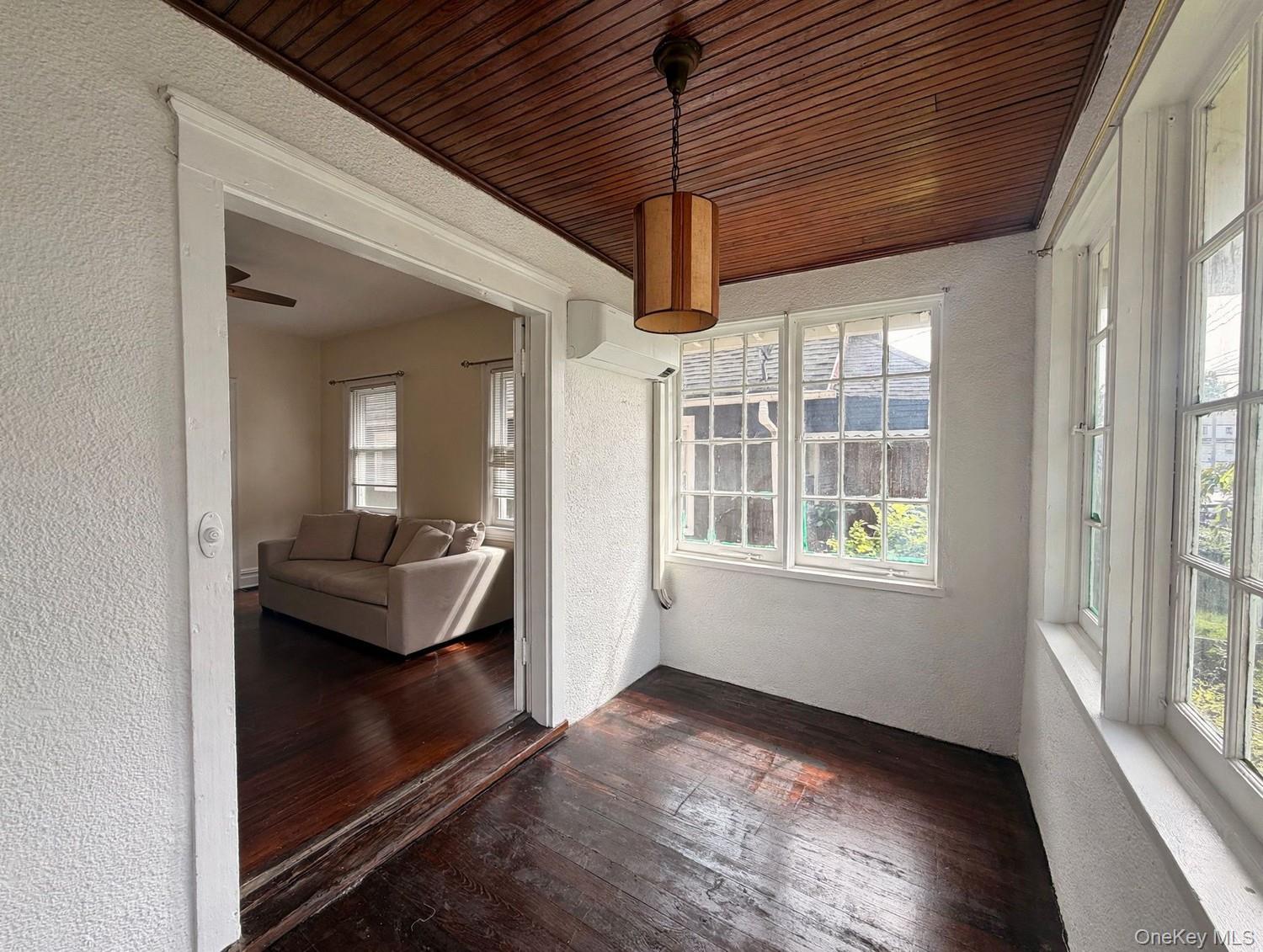 421 Union Avenue – For Sale photo 8