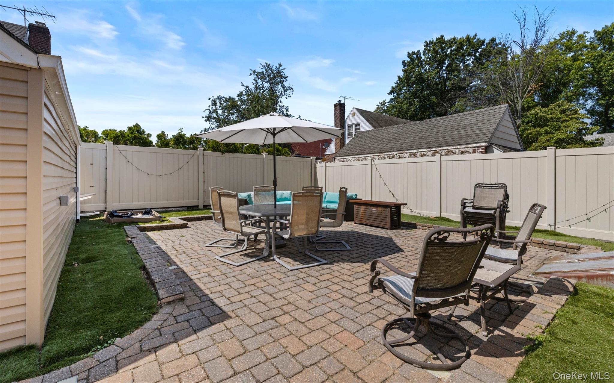 47 Alden Avenue – For Sale photo 24