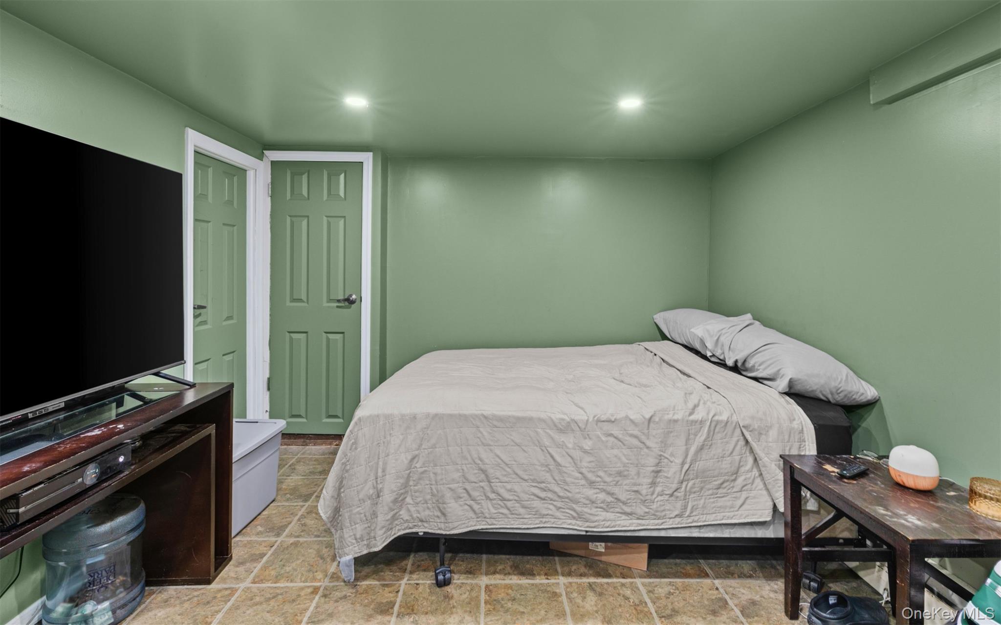 47 Alden Avenue – For Sale photo 26