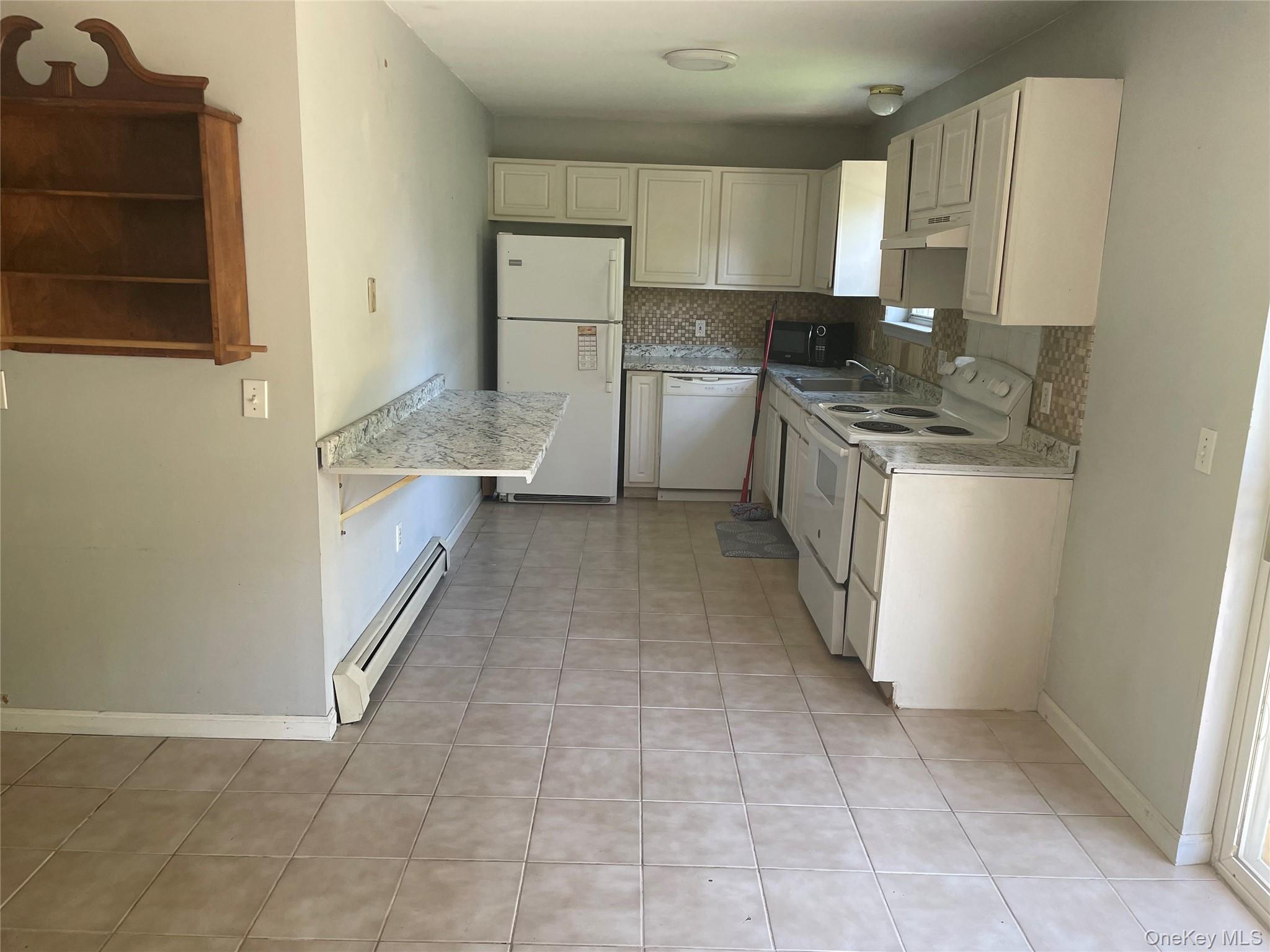 28 Hardenburg Road – For Rent photo 8
