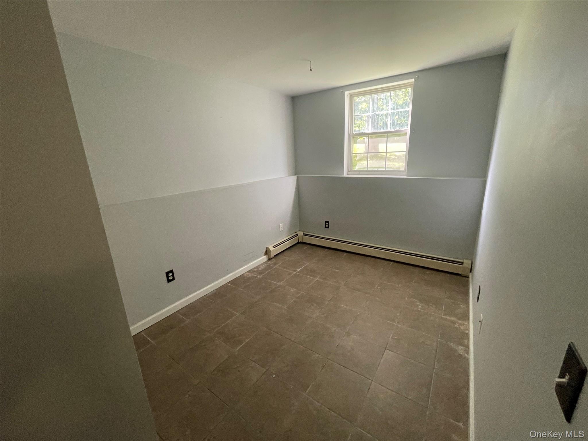 28 Hardenburg Road – For Rent photo 12