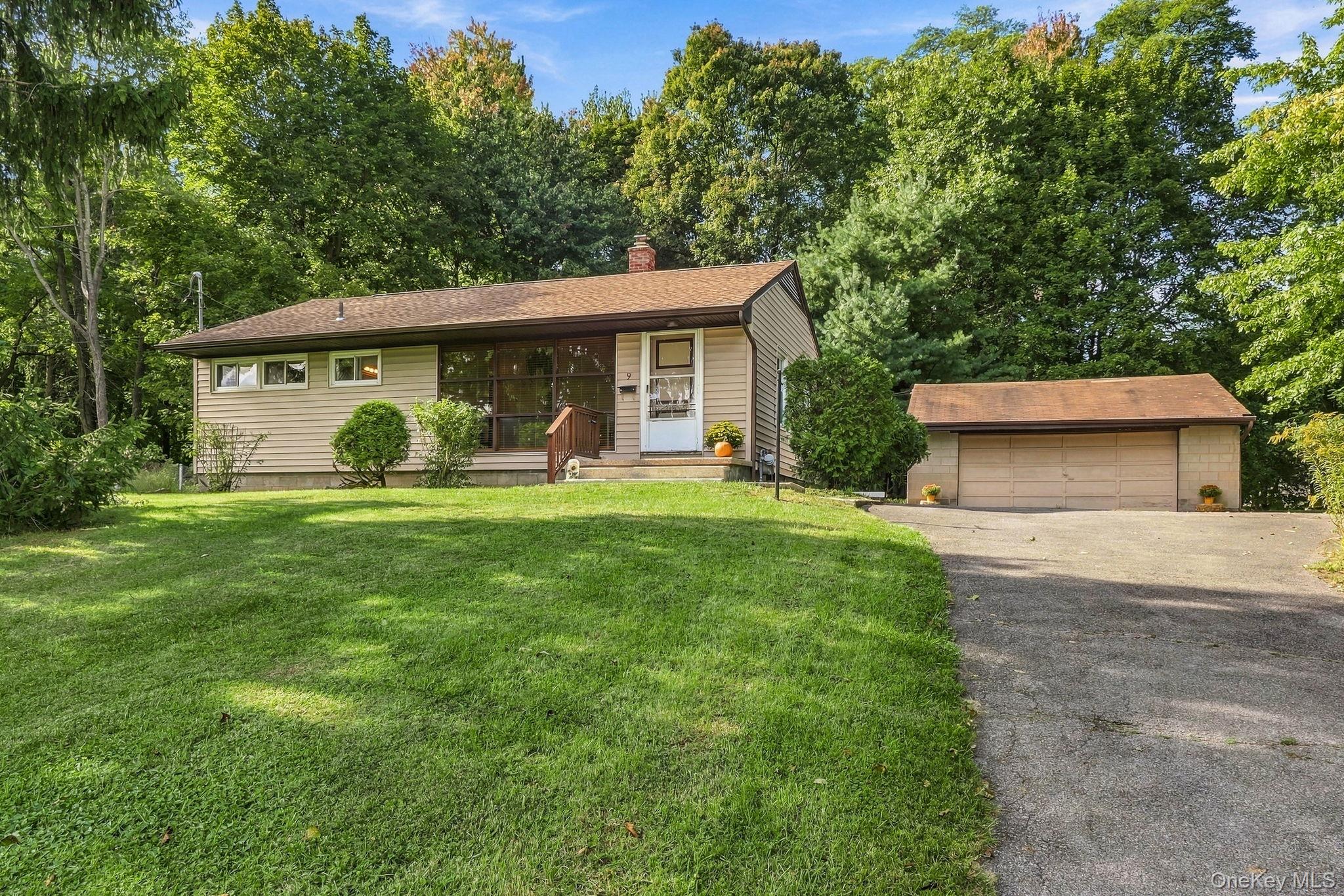 9 Glen Drive – For Sale
