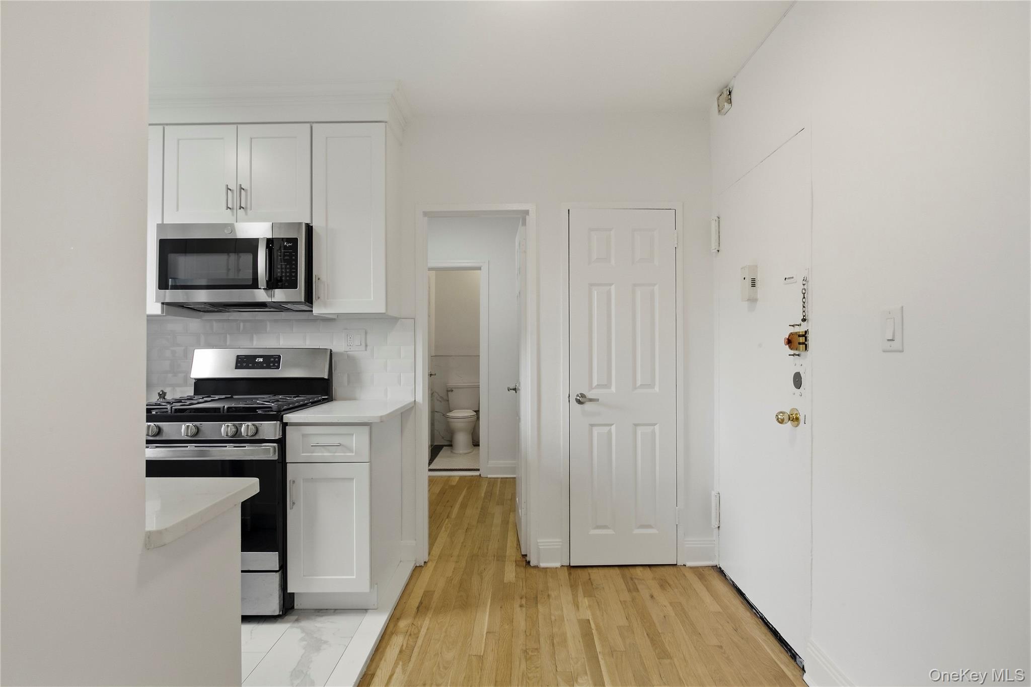 575 Bronx River Road, Unit 5F photo 7