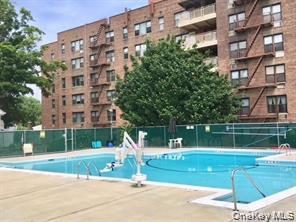575 Bronx River Road, Unit 5F photo 24