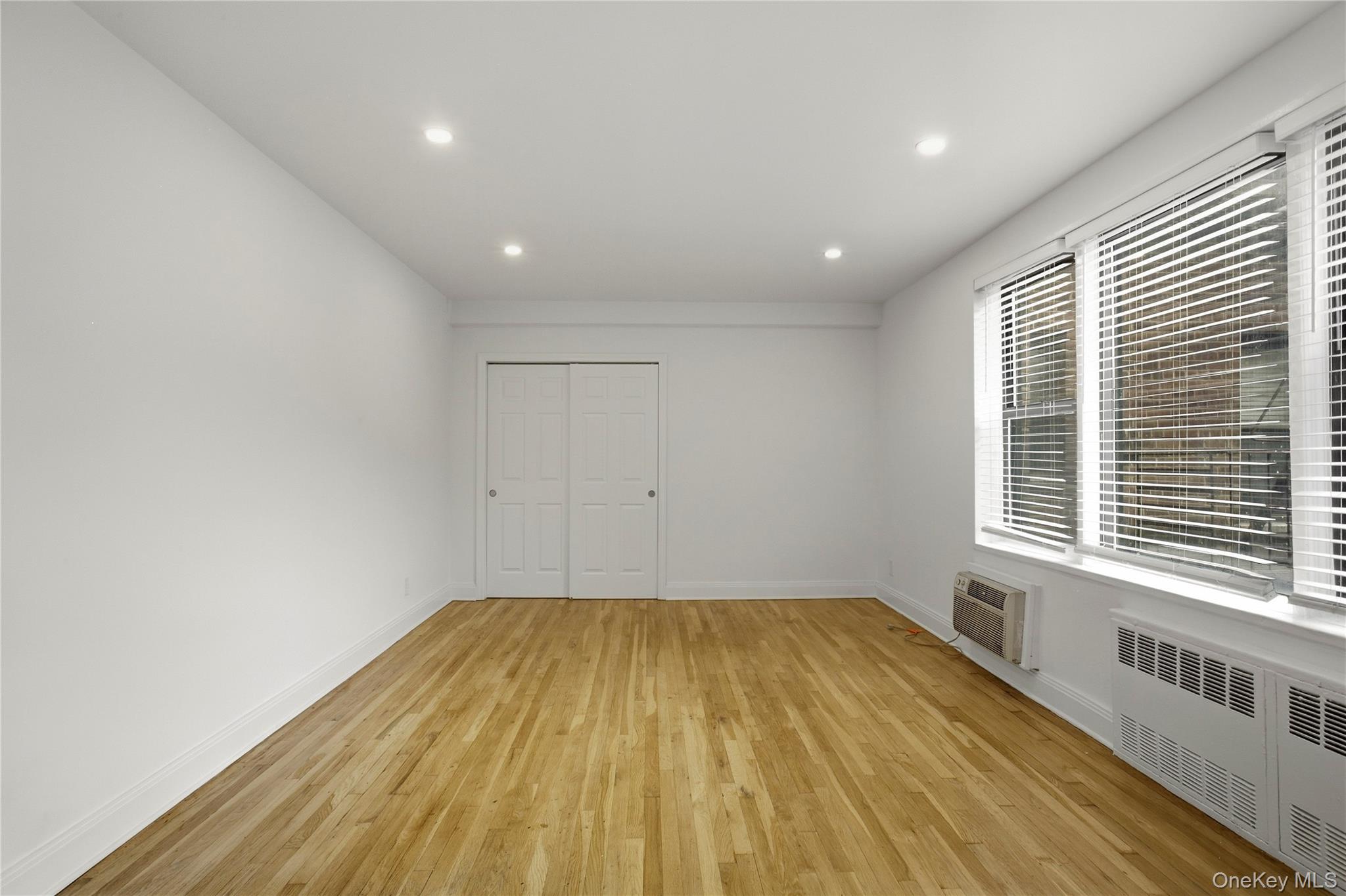 575 Bronx River Road, Unit 5F photo 12