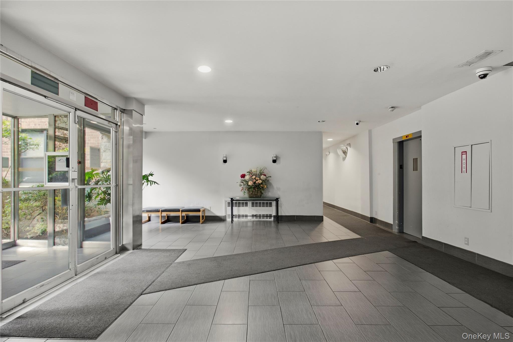 575 Bronx River Road, Unit 5F photo 5