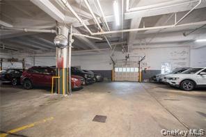 575 Bronx River Road, Unit 5F photo 21