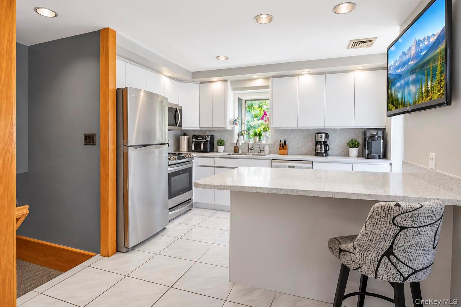 346 Jamaica Avenue – For Sale photo 9