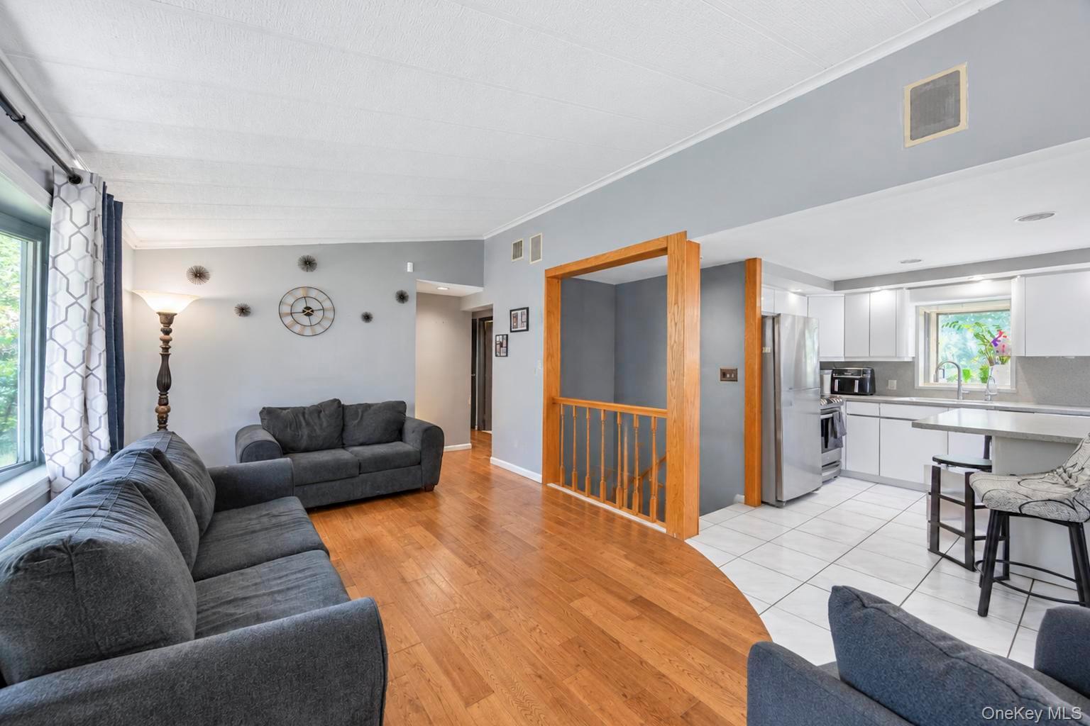 346 Jamaica Avenue – For Sale photo 4
