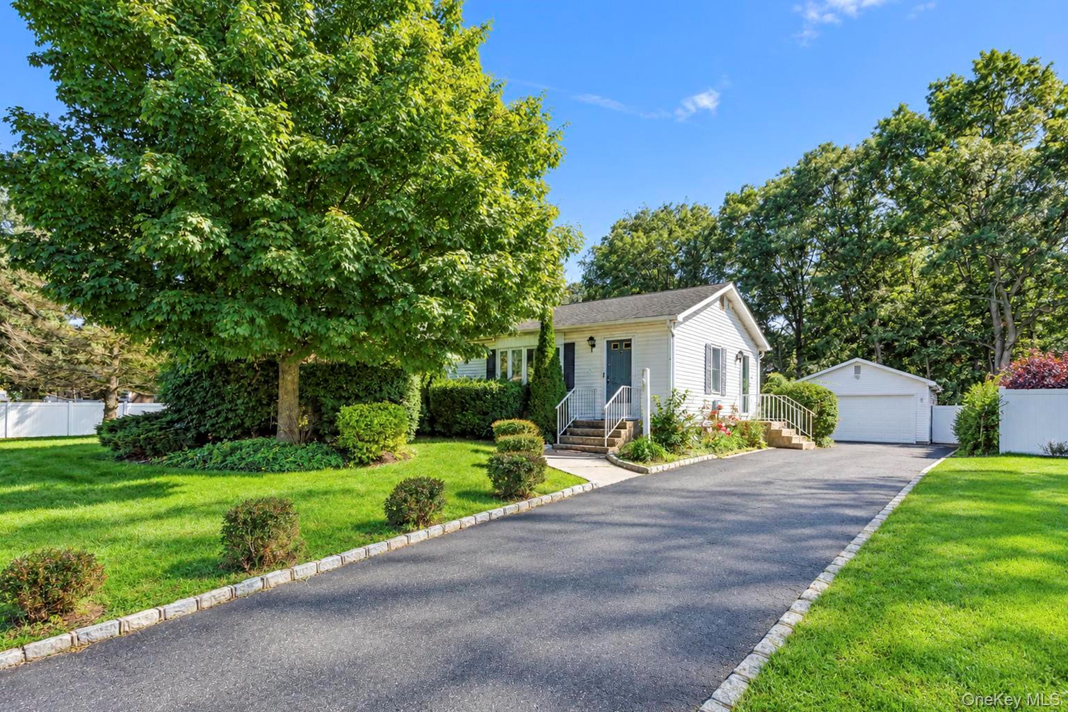 346 Jamaica Avenue – For Sale photo 2