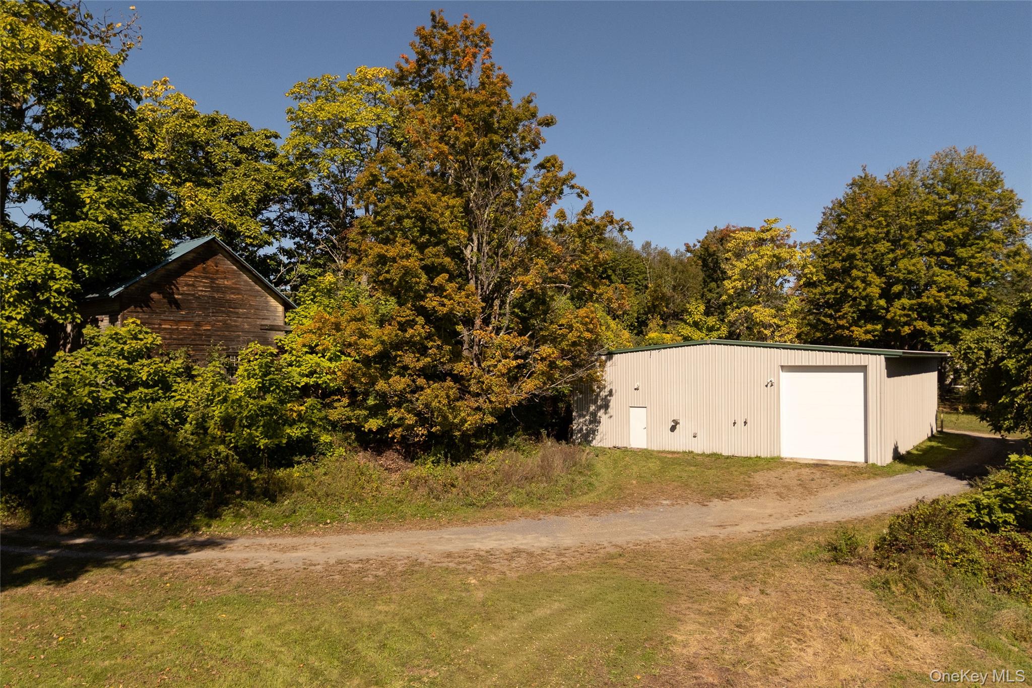 367 Viewmont Road – For Sale photo 48