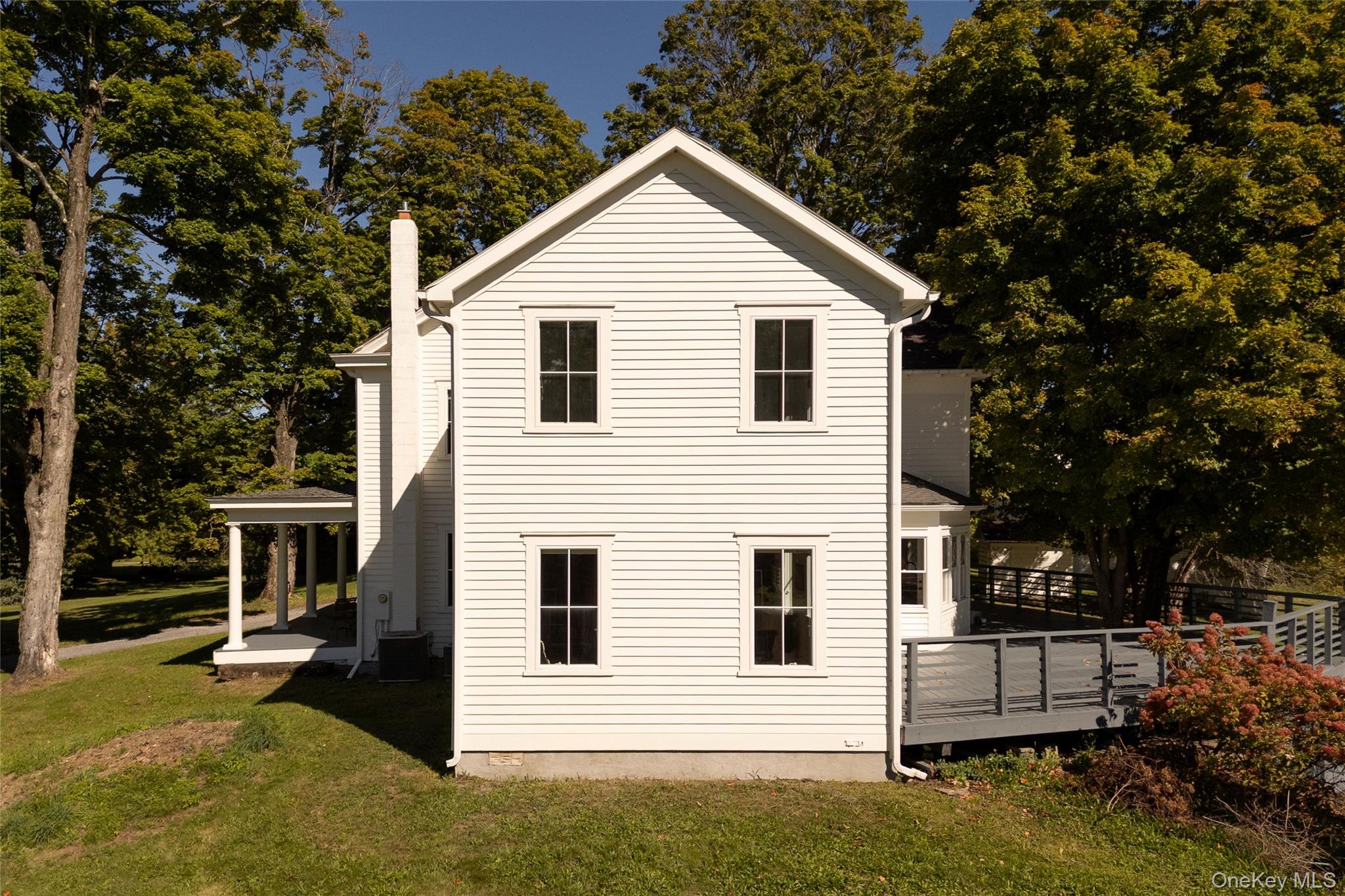 367 Viewmont Road – For Sale photo 7