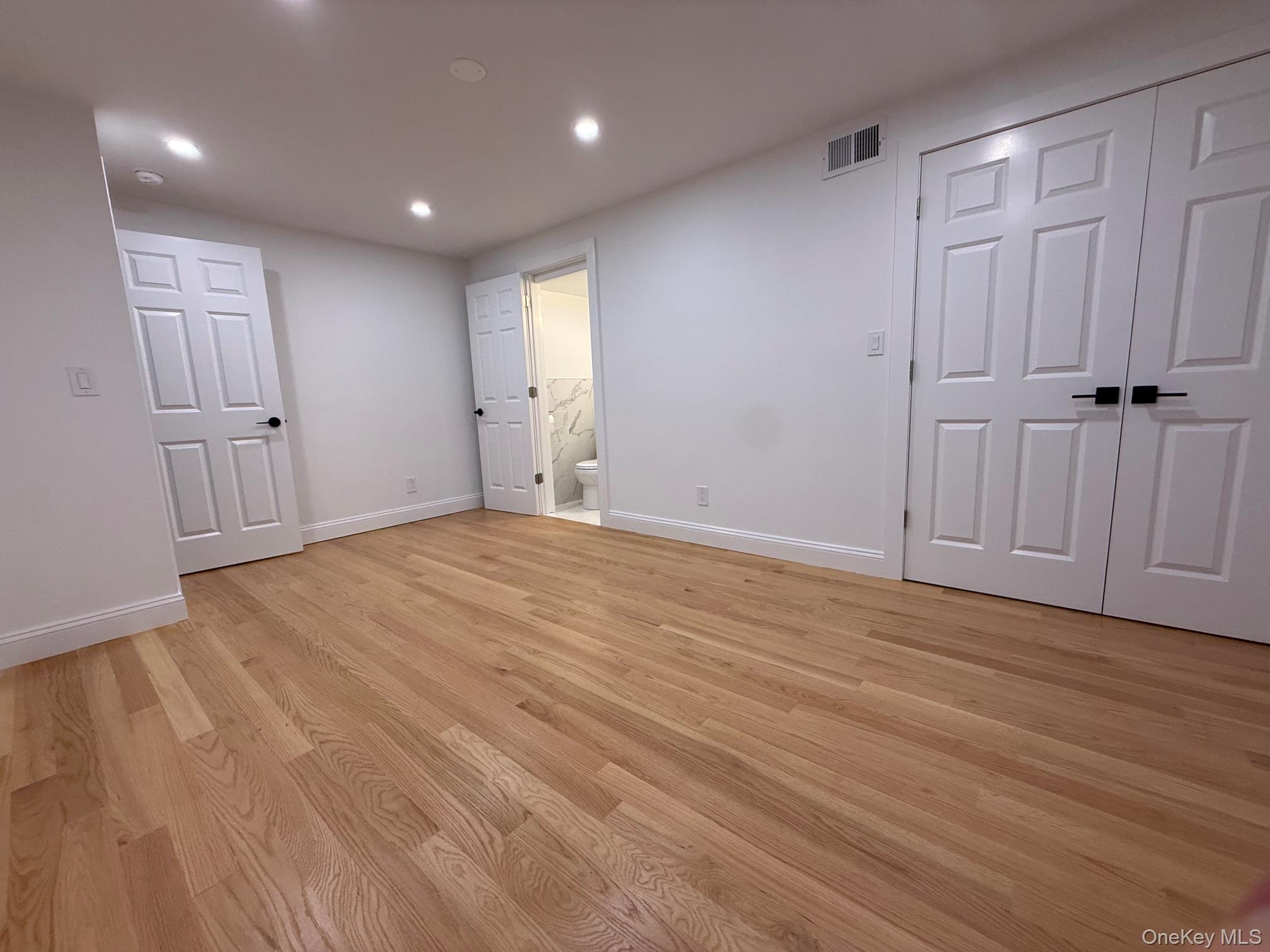 30 Elissa Lane, Unit 1 (1st Flo photo 18