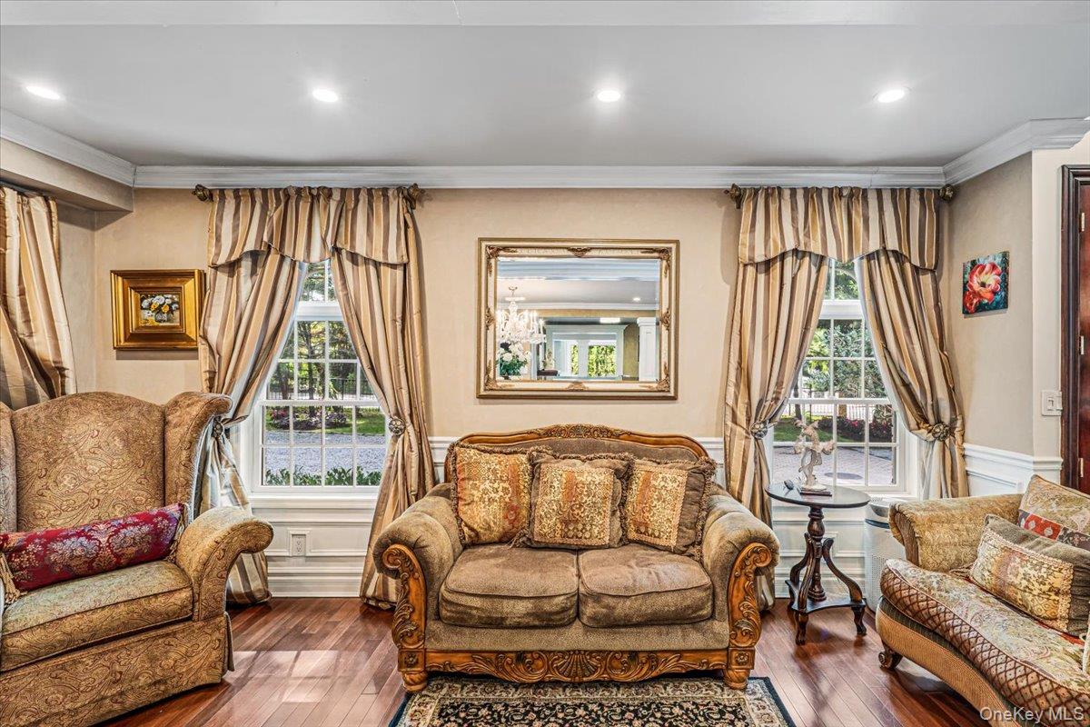 6 Carman Road – For Sale photo 4