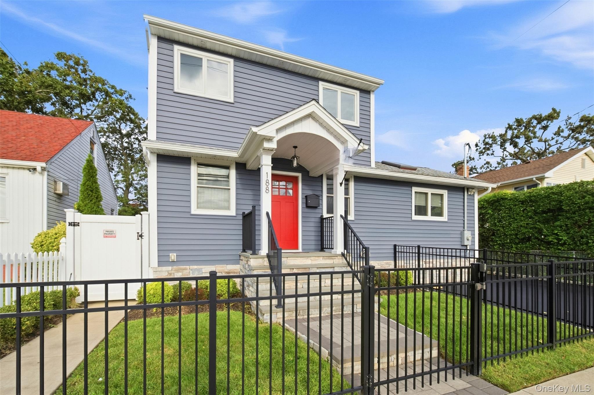 188 S Strong Avenue – For Sale photo 4