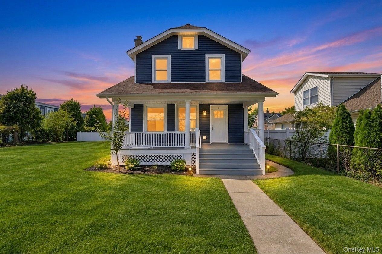 8 Burchell Boulevard – For Sale
