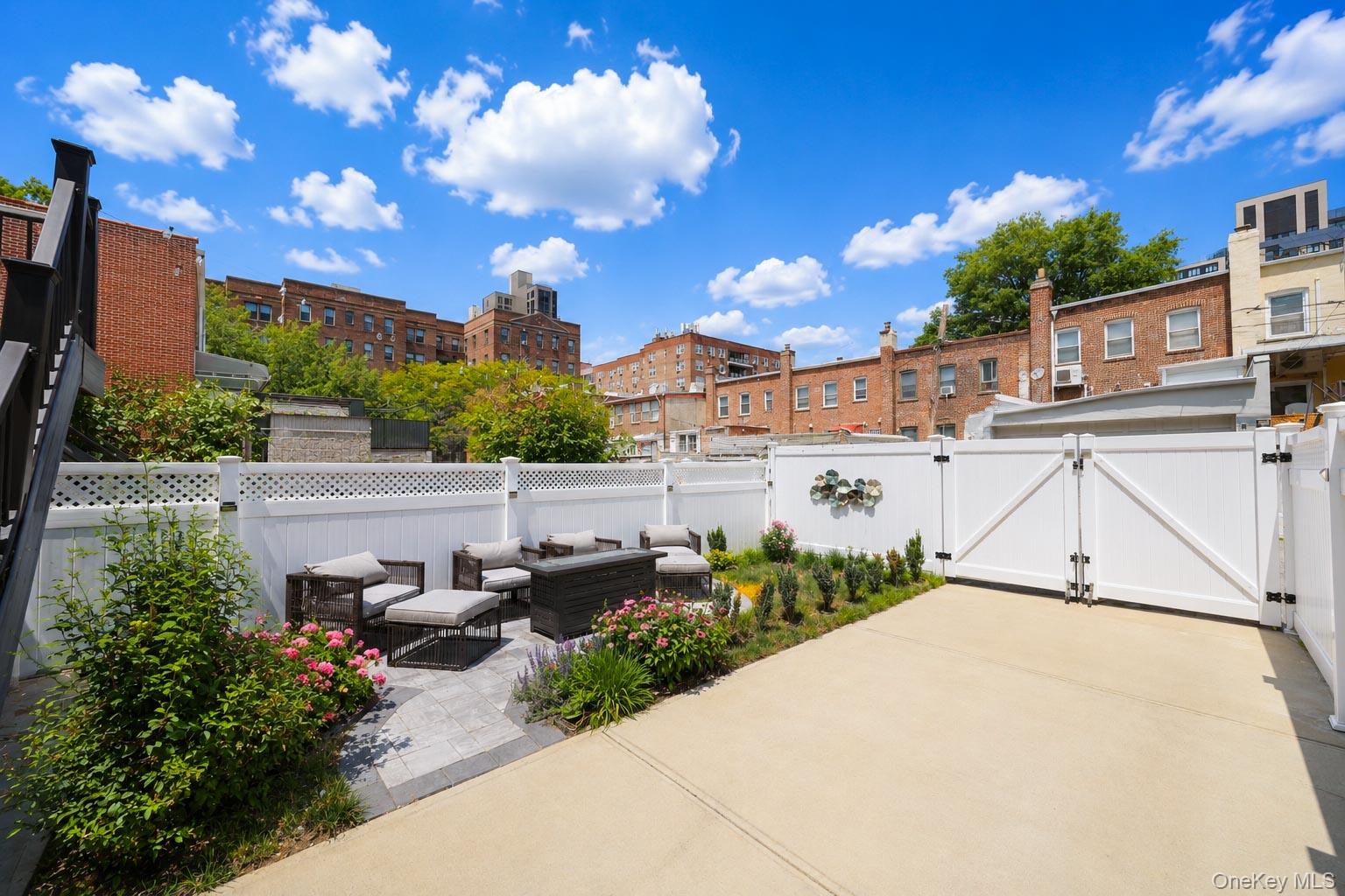 6613 Booth Street – For Sale photo 3